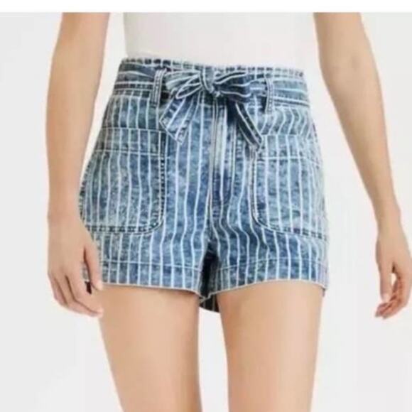 American Eagle Stretch Highest Rise Mom Short Striped Belted - Picture 2 of 11